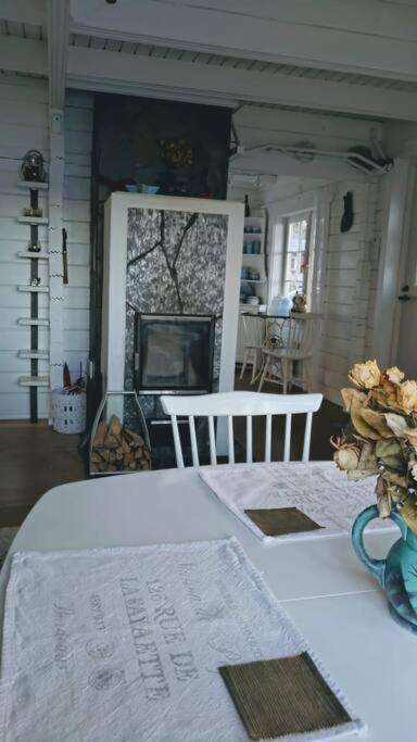 3 Bedroom Cottage With Sauna By The Sea Vaasa Bagian luar foto