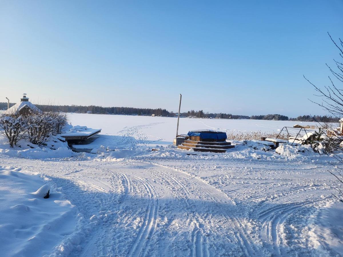 3 Bedroom Cottage With Sauna By The Sea Vaasa Bagian luar foto